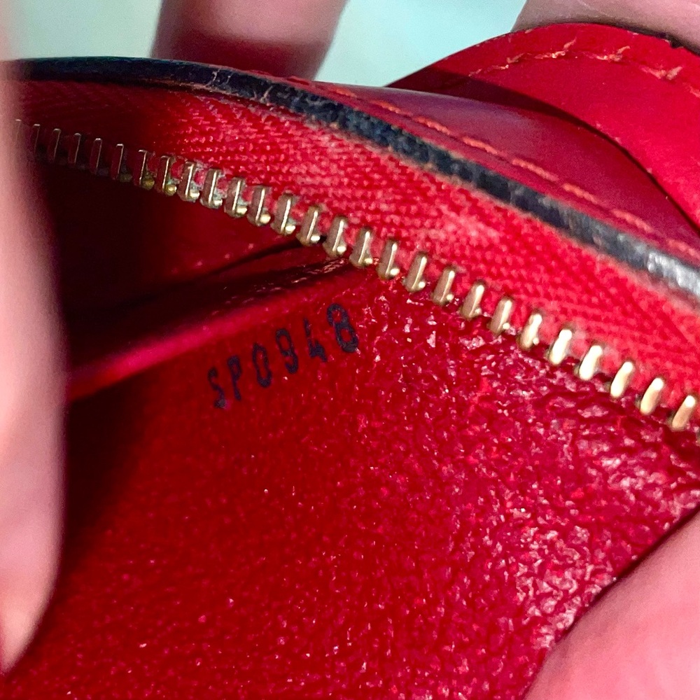 Louis Vuitton Authentic Red Epi Dauphine PM Crossbody Bag - Picture 7 of 9
